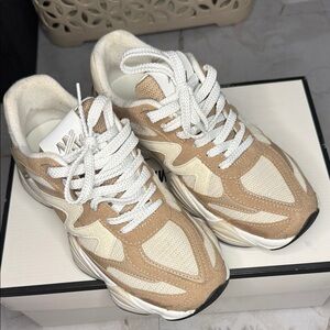 Women’s Beige and Cream Athletic Sneakers SEBI - Steve Madden